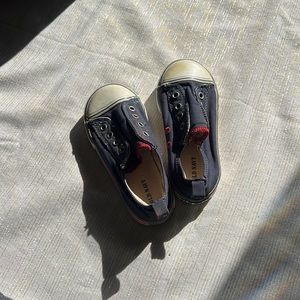 Toddler shoes